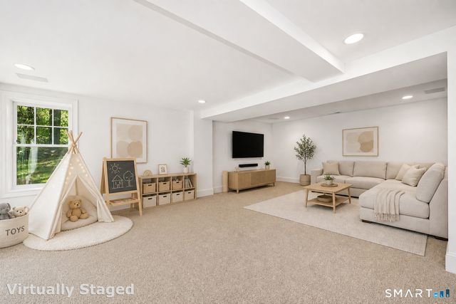26 Glory Road, Weston, CT 06883