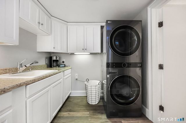 26 Glory Road, Weston, CT 06883