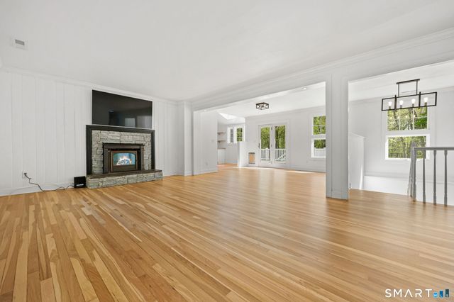 26 Glory Road, Weston, CT 06883