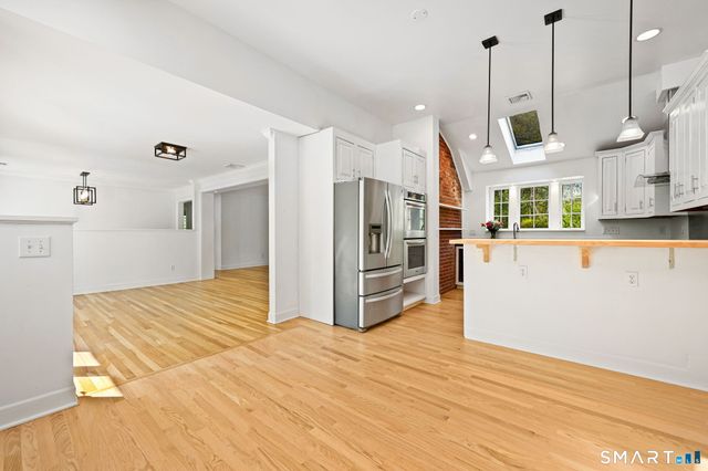 26 Glory Road, Weston, CT 06883