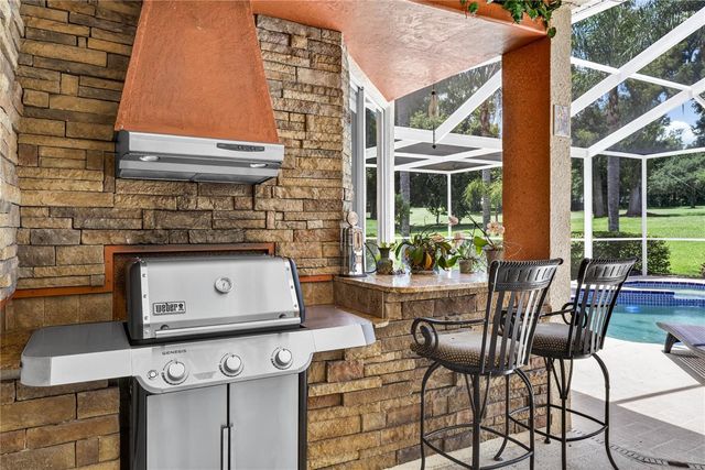 12643 OAK HOLLOW COURT, Dade City, FL 33525