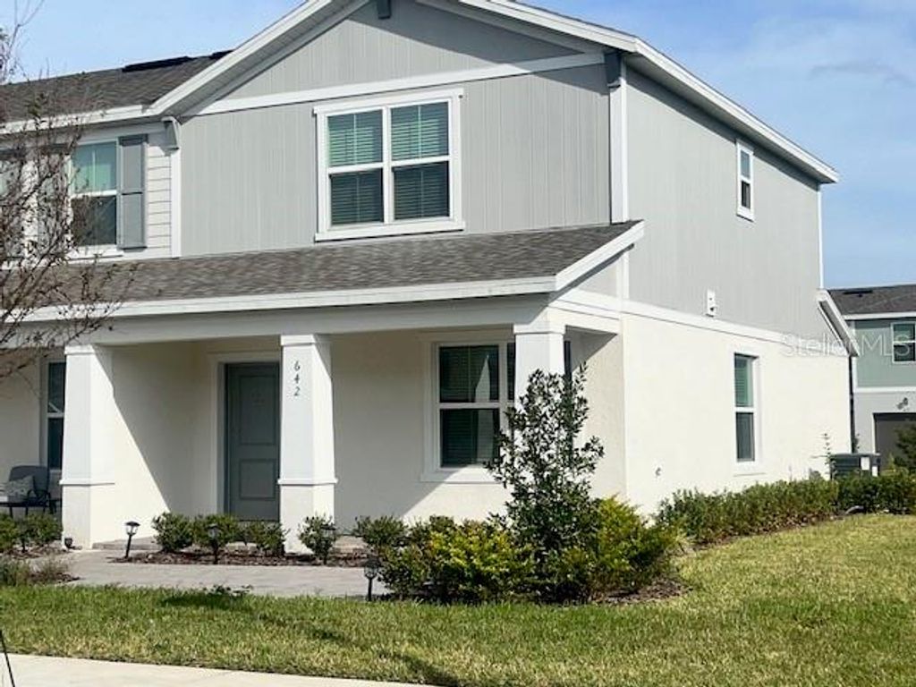 642 BELGROVE STREET, Debary, FL 32713