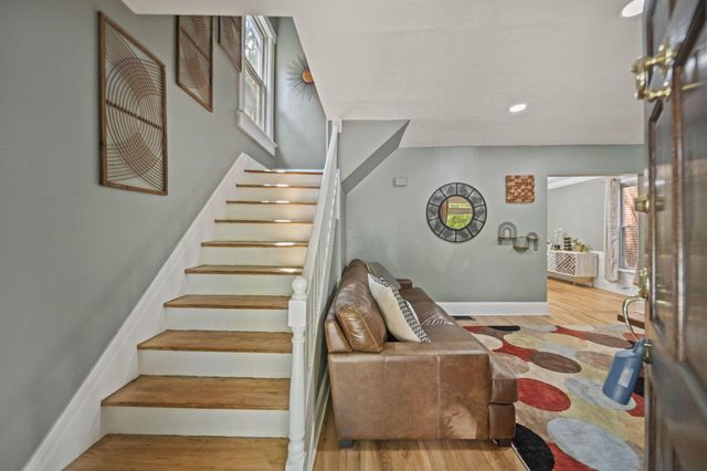 951 Mount Pleasant Avenue, Columbus, OH 43201