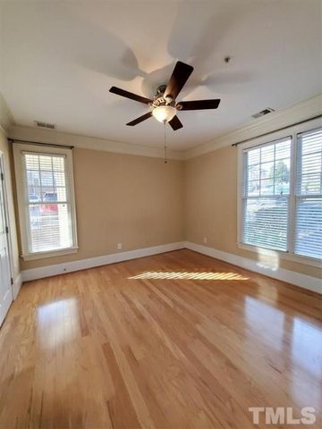 901 Canenaugh Drive 107, Raleigh, NC 27604