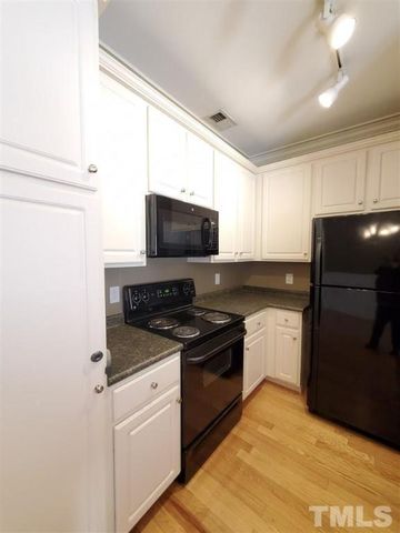 901 Canenaugh Drive 107, Raleigh, NC 27604