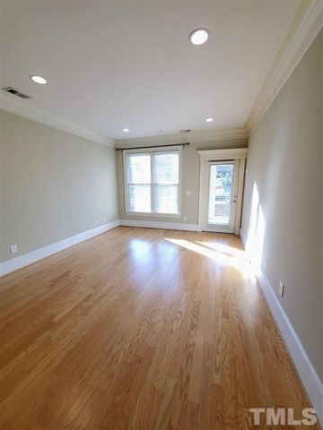 901 Canenaugh Drive 107, Raleigh, NC 27604