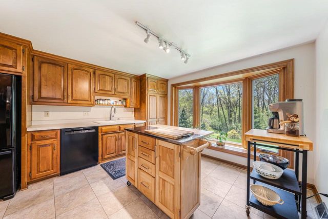 3258 PETERSON ROAD, Green Bay, WI 54311
