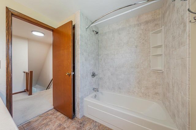 3258 PETERSON ROAD, Green Bay, WI 54311