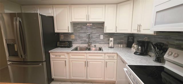 400 64TH AVENUE 103w, St Pete Beach, FL 33706