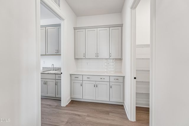 2408 Abbeyhill Drive 34, Raleigh, NC 27610
