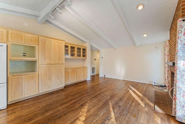 949 Wards Creek Road, Rogue River, OR 97537