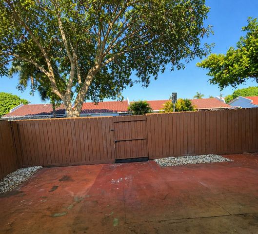 15400 SW 81st Cir Lane 1011, Miami, FL 33193