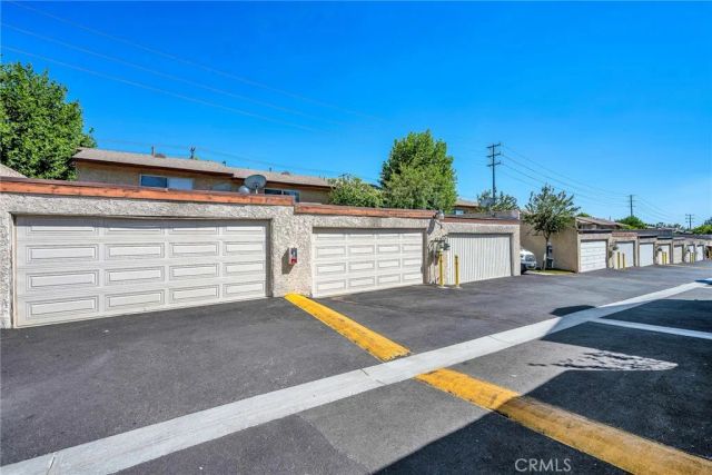 13701 Hubbard Street 18, Sylmar, CA 91342