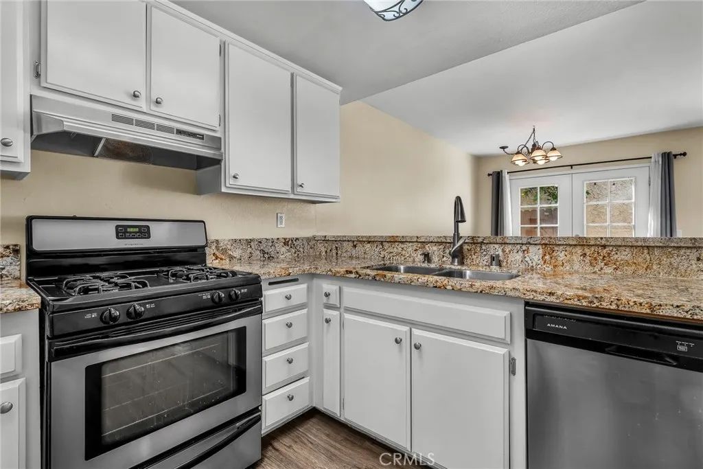 13701 Hubbard Street 18, Sylmar, CA 91342