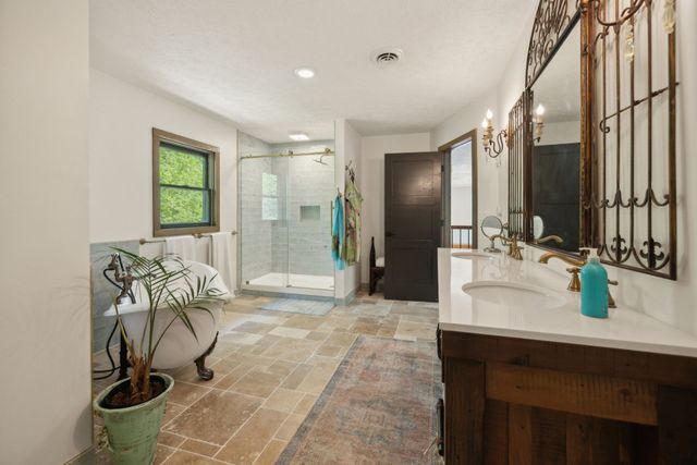 5617A Pinewood Rd, Franklin, TN 37064