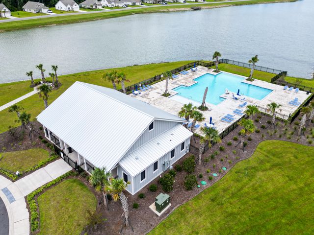 246 Silver Creek Drive, Huger, SC 29450