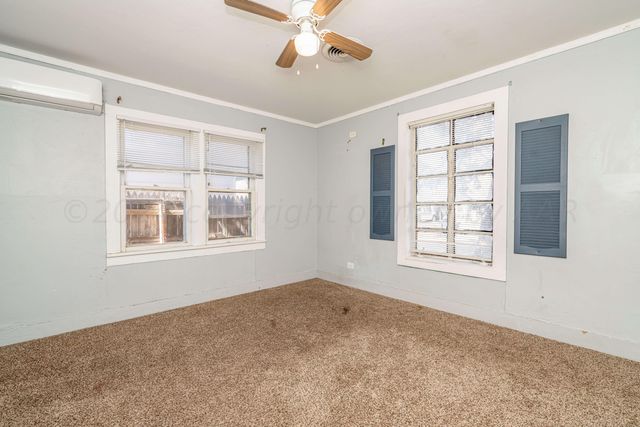 4233 SW 14TH Avenue, Amarillo, TX 79106