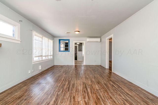 4233 SW 14TH Avenue, Amarillo, TX 79106