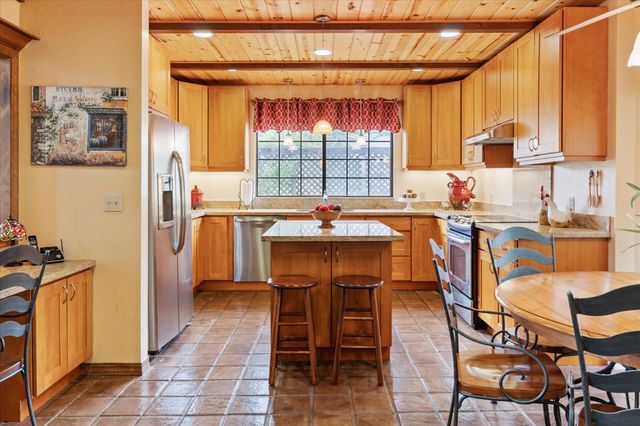 764 Dogwood Dr, Murphys, CA 95247