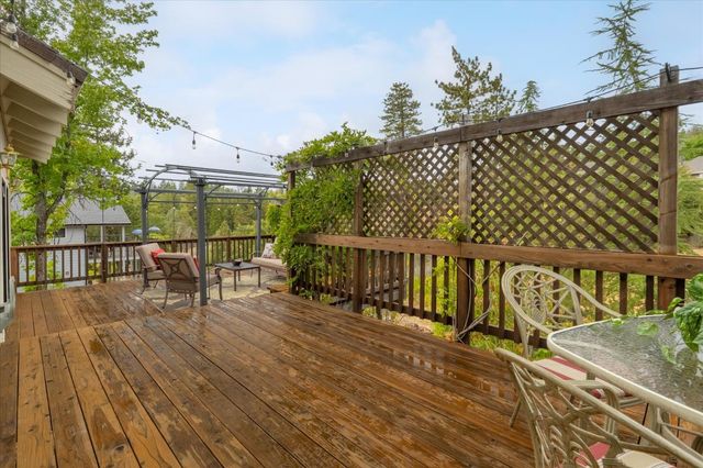 764 Dogwood Dr, Murphys, CA 95247