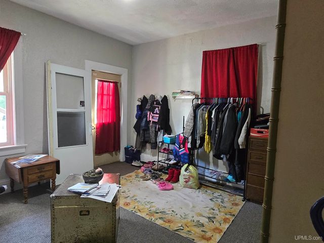 139 S Pewabic Street, Laurium, MI 49913