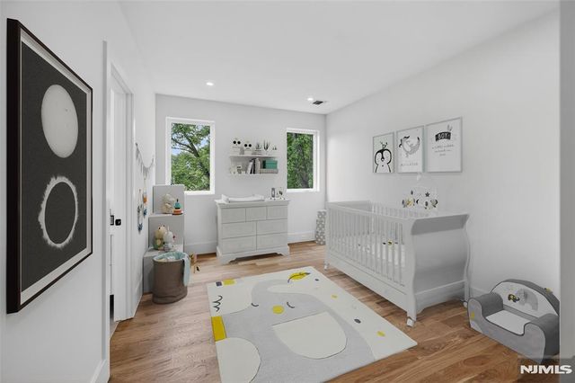 26 Collins Avenue, Closter, NJ 07624