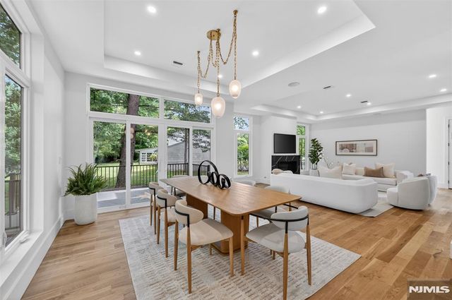 26 Collins Avenue, Closter, NJ 07624