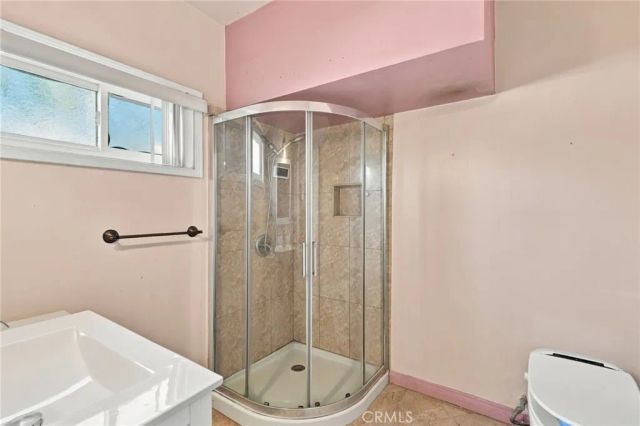 9332 Samoline Avenue, Downey, CA 90240