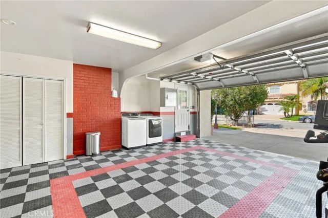 9332 Samoline Avenue, Downey, CA 90240