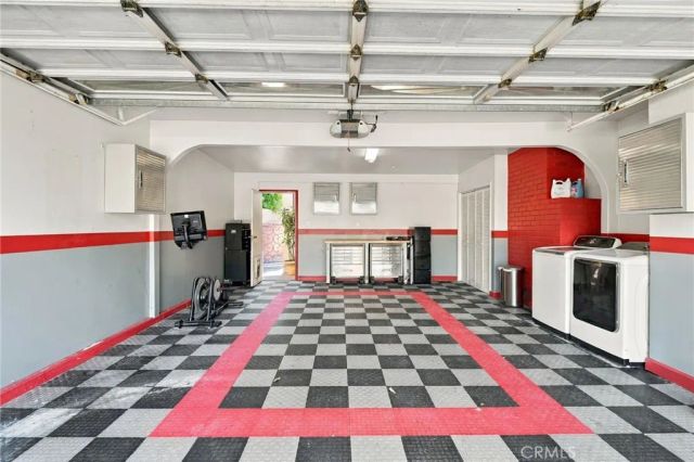 9332 Samoline Avenue, Downey, CA 90240