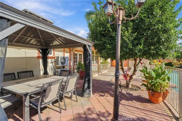 9332 Samoline Avenue, Downey, CA 90240