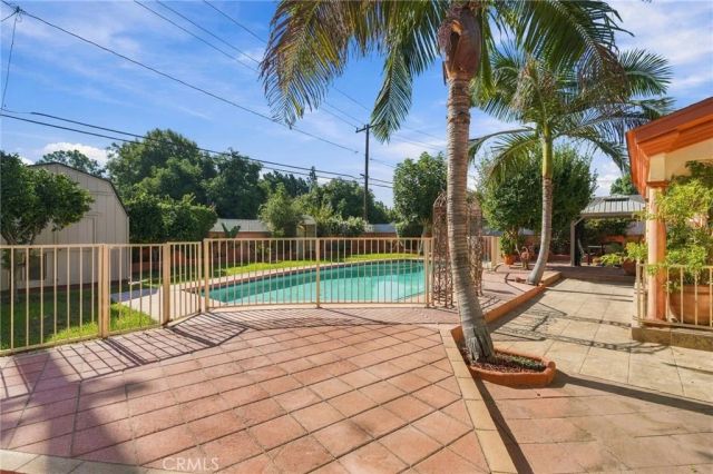 9332 Samoline Avenue, Downey, CA 90240