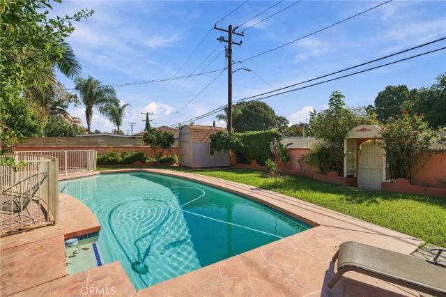 9332 Samoline Avenue, Downey, CA 90240