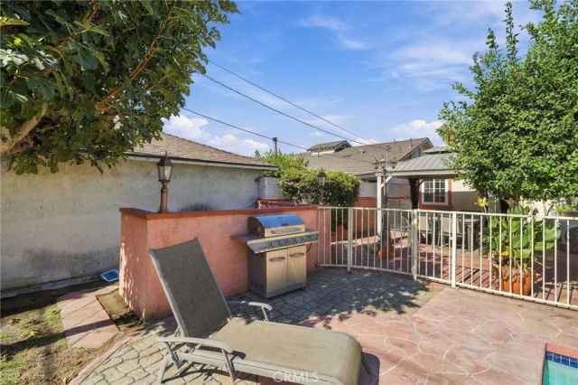 9332 Samoline Avenue, Downey, CA 90240