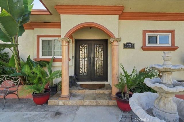9332 Samoline Avenue, Downey, CA 90240