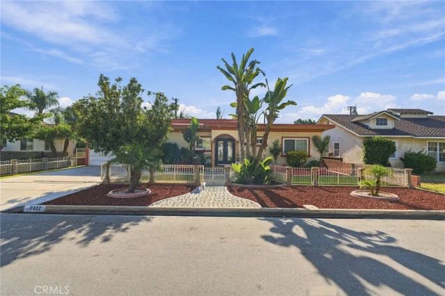 9332 Samoline Avenue, Downey, CA 90240