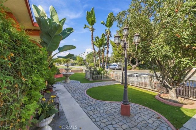 9332 Samoline Avenue, Downey, CA 90240