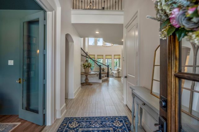 171 Gray Pine Grove Way, Willis, TX 77318