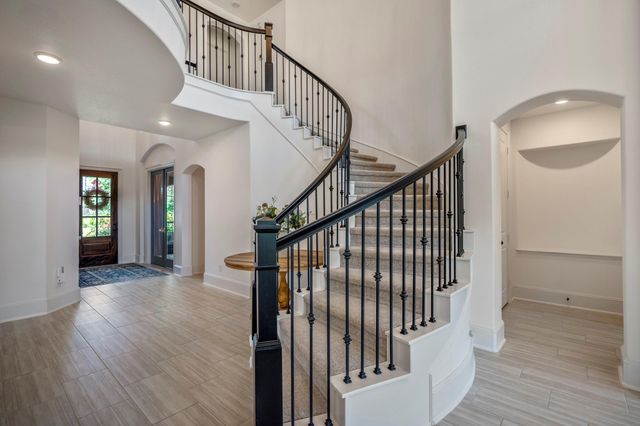 171 Gray Pine Grove Way, Willis, TX 77318
