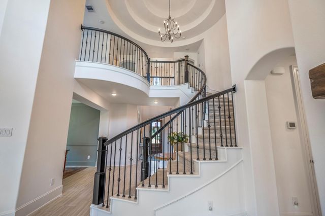 171 Gray Pine Grove Way, Willis, TX 77318