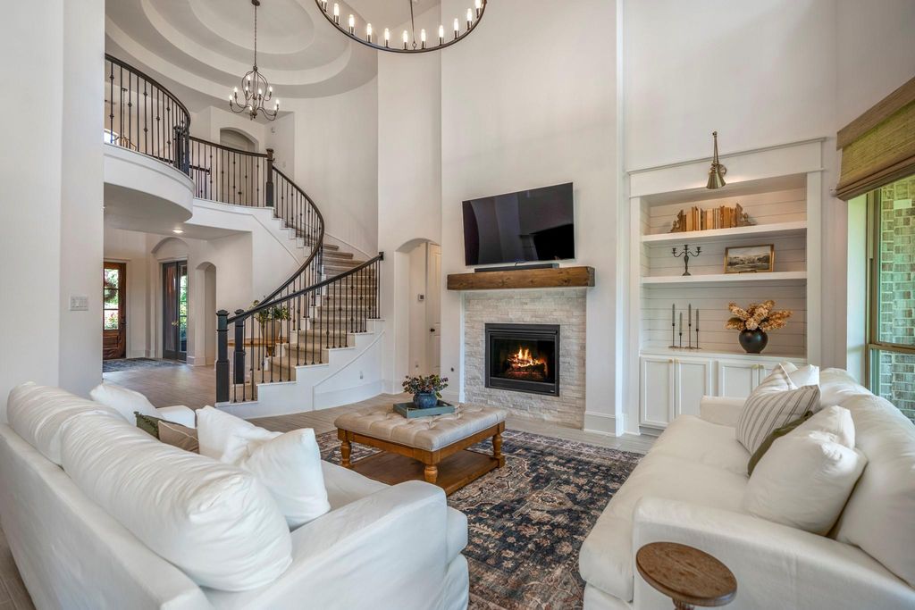 171 Gray Pine Grove Way, Willis, TX 77318