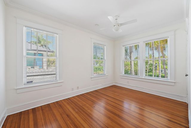 228 9TH Street, West Palm Beach, FL 33401