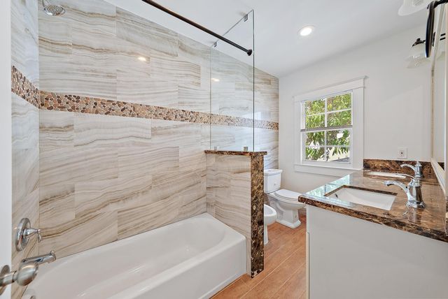 228 9TH Street, West Palm Beach, FL 33401