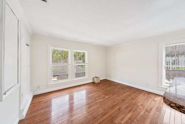 228 9TH Street, West Palm Beach, FL 33401