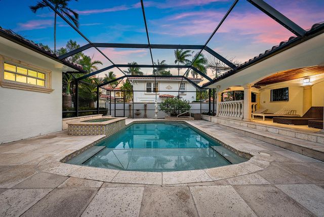 228 9TH Street, West Palm Beach, FL 33401