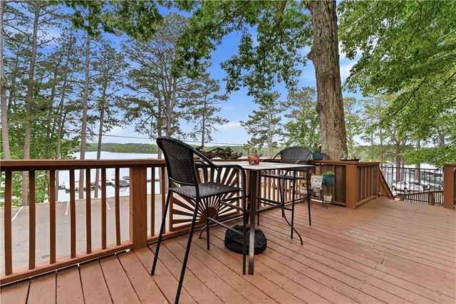 1000 Victoria Landing Drive, Woodstock, GA 30189