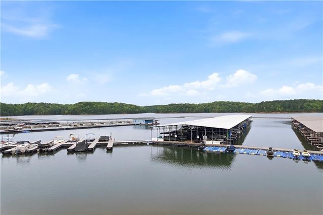 1000 Victoria Landing Drive, Woodstock, GA 30189