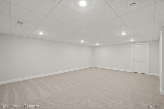 7477 Gramercy Circle 17, West Bloomfield, MI 48322