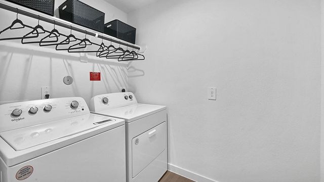 1319 Isola Bella Drive, Richmond, TX 77406