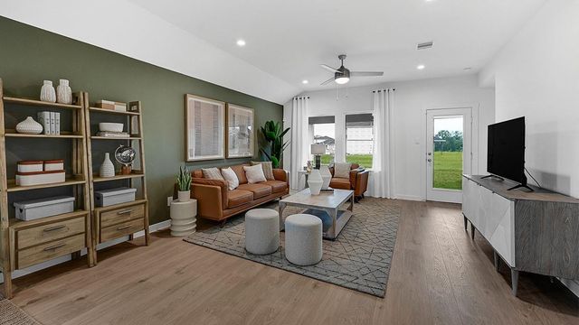 1319 Isola Bella Drive, Richmond, TX 77406